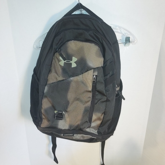 Under Armour Hustle 4.0 Camo Backpack. - Picture 1 of 6